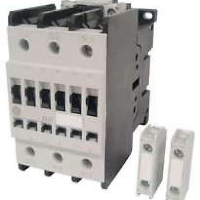 contactor CONTACTOR GENERAL ELECTRIC Ref: CL07A300M
