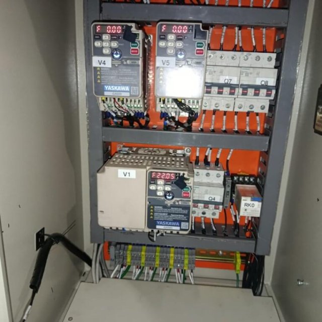 TABLERO AUXILIAR DE SELLADORA BOLSAS